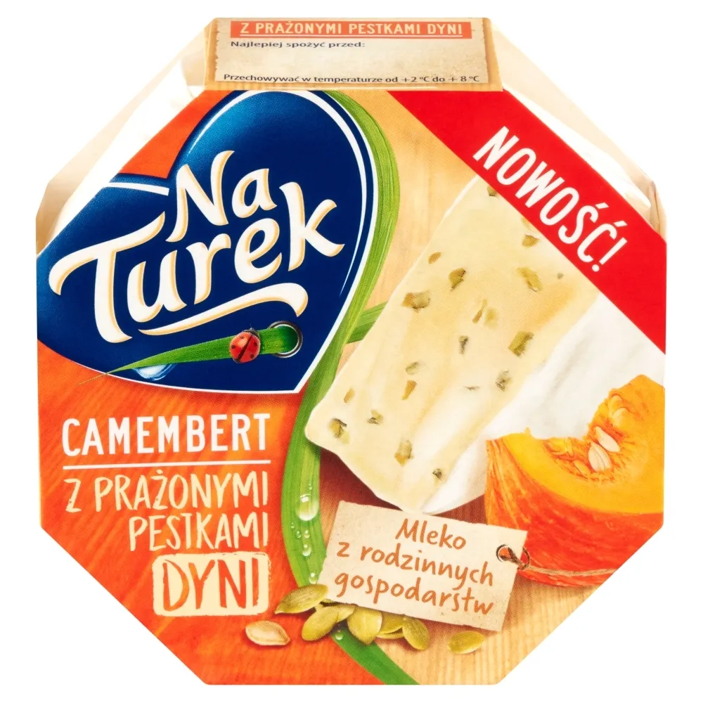 Ser camembert z prażonymi pestkami dyni picture