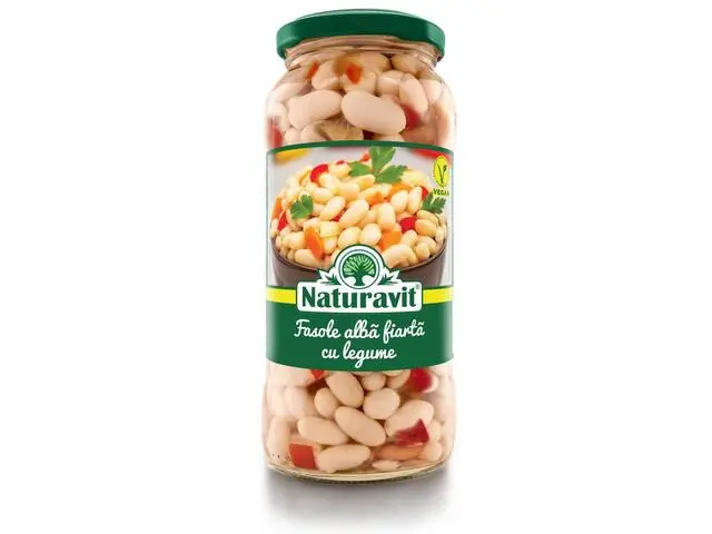 Fasole alba fiarta cu legume picture