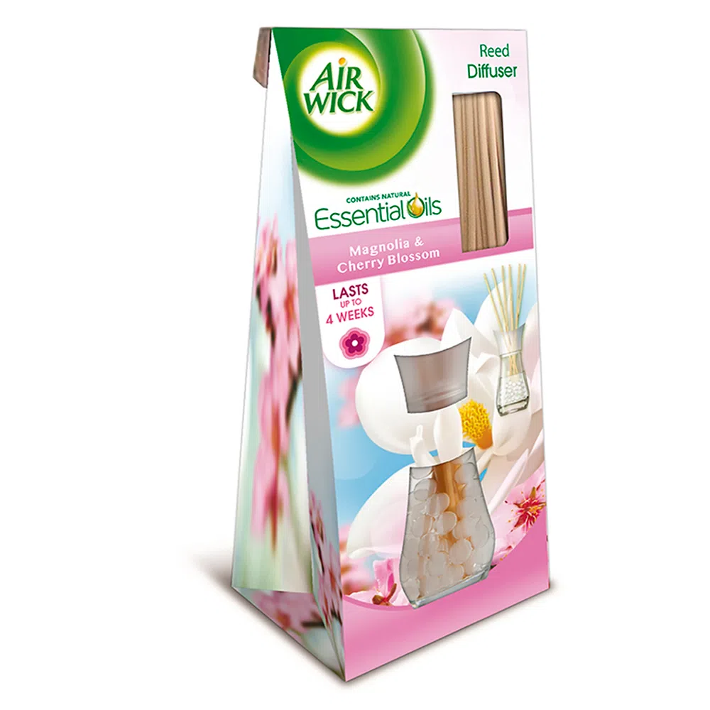 Odorizant de camera cu bete ratan magnolia & cherry blossom essential oils picture