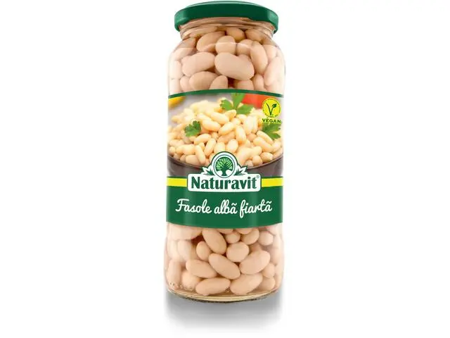 Fasole alba fiarta cu legume picture