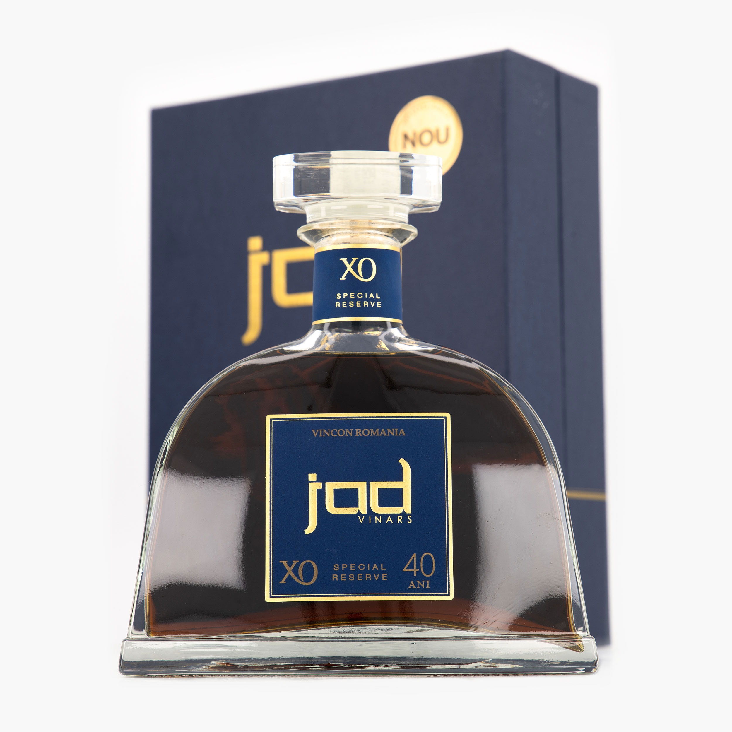 Vinars xo 40 ani 40% vol. + cutie picture