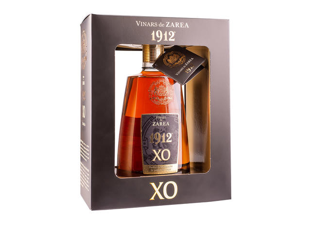 Vinars 1912 xo high 40% vol. + cutie picture